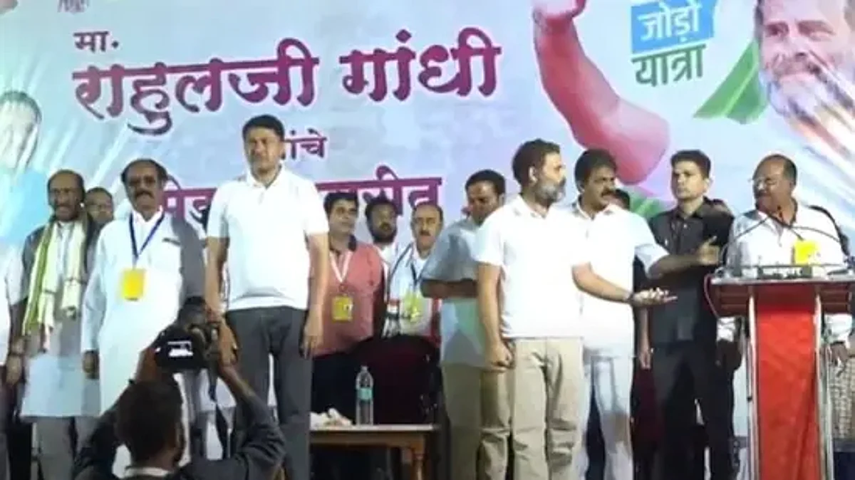 Bharat Jodo Yatra: भारत जोड़ो यात्रा के दौरान राष्ट्रगीत की जगह बजा दूसरा गाना, बीजेपी के निशाने पर आए राहुल गांधी