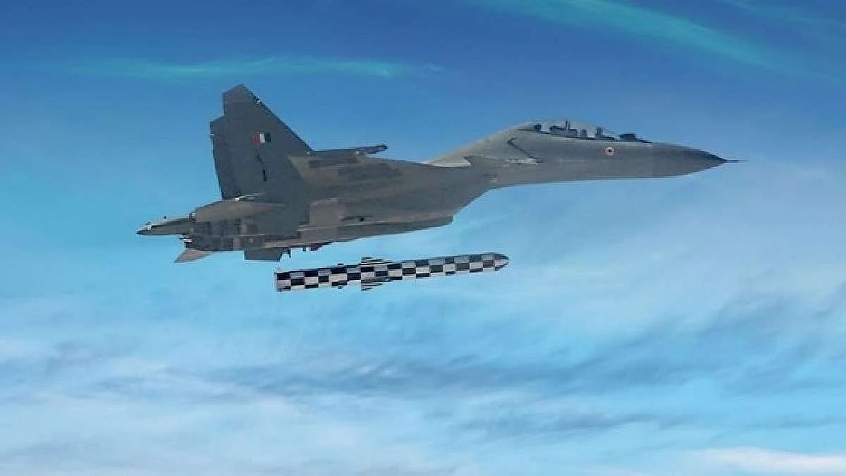 IAF ने किया ब्रह्मोस एयर मिसाइल का सफल परीक्षण, 400 किमी की रेंज में किसी भी लक्ष्य को मार गिराने में सक्षम