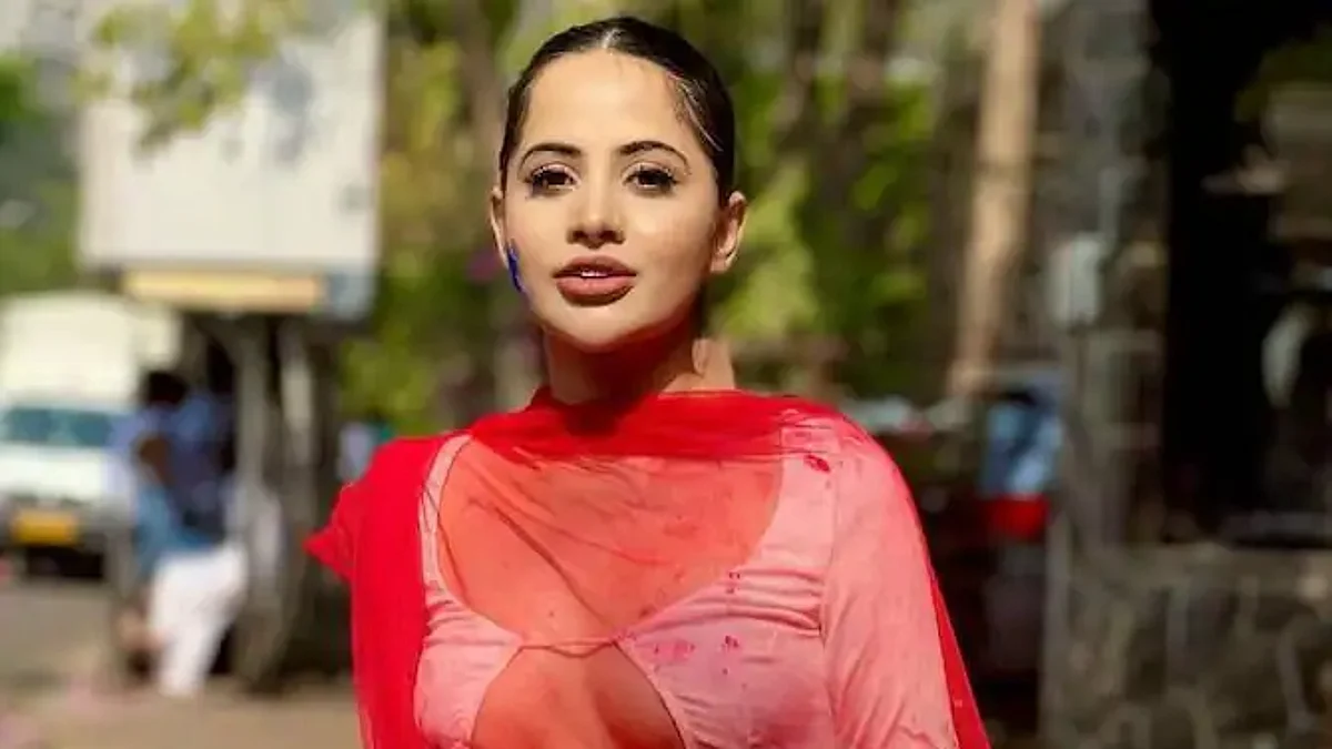 अजीबोगरीब ड्रेसिंग सेंस से सुर्खियों में रहने वाली बिग बॉस ओटीटी फेम उर्फी जावेद को मिली जान से मारने की धमकी, दर्ज कराई रिपोर्ट