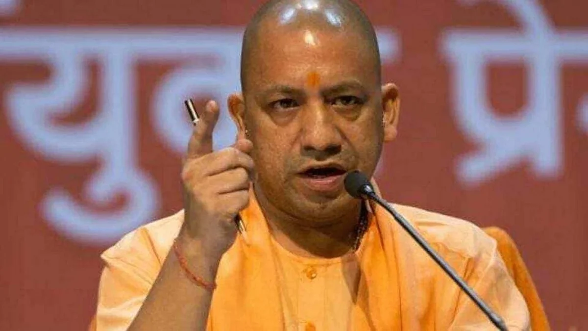 उत्तर प्रदेश के CM योगी आदित्यनाथ का आदेश, 'टेस्टिंग और कोविड वैक्सीनेशन को बढ़ाएं'