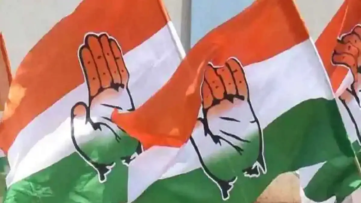 तेलंगाना कांग्रेस में अंतर्कलह, पीसीसी के 13 सदस्यों ने दिया इस्तीफा