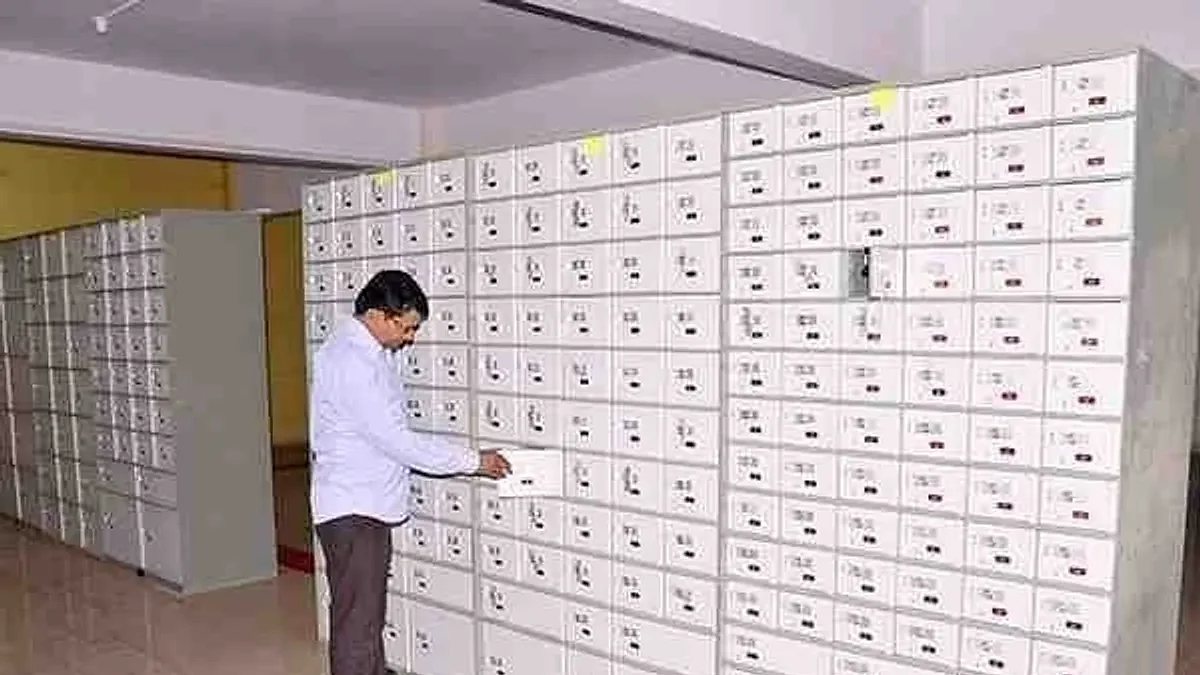 बैंक ग्राहकों के लिए खुशखबरी, लॉकर इस्तेमाल करने वाले को RBI ने दी यह बड़ी राहत